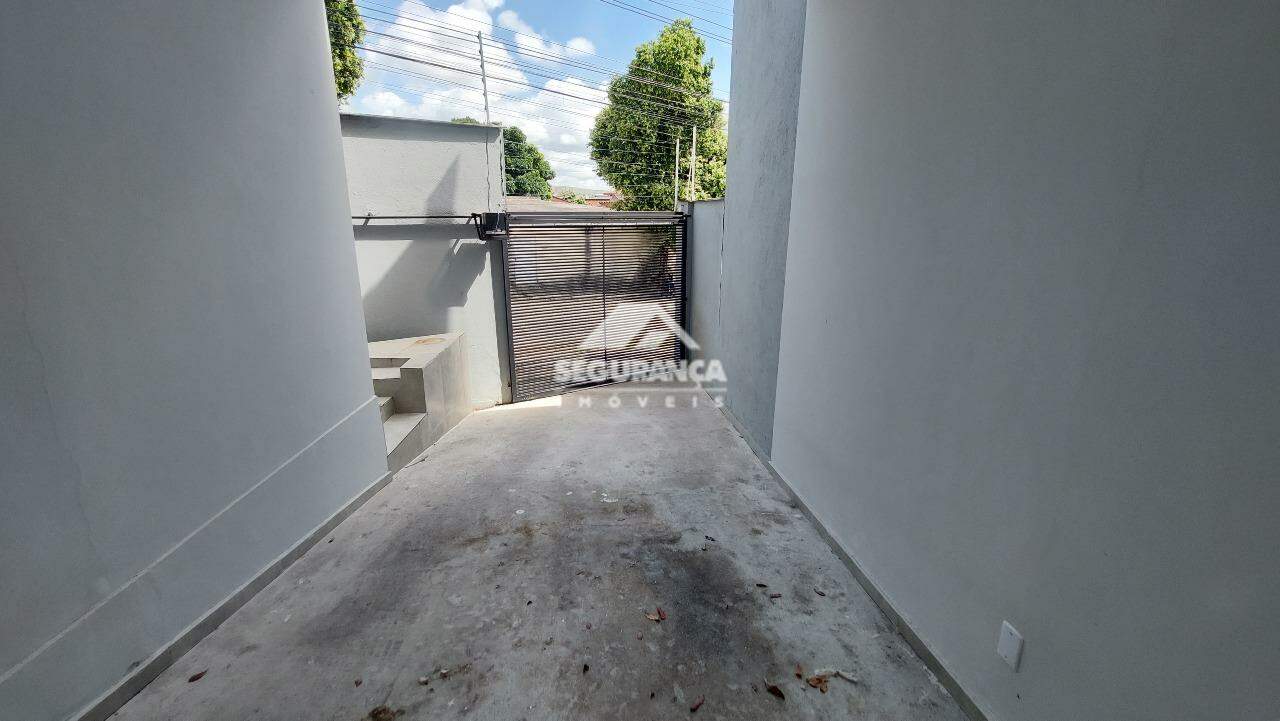 Casa à venda no Vila Rica: GARAGEM (2)