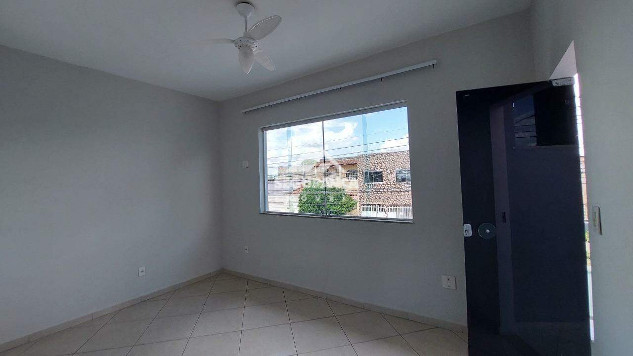 Casa à venda no Vila Rica: QUARTO (2)