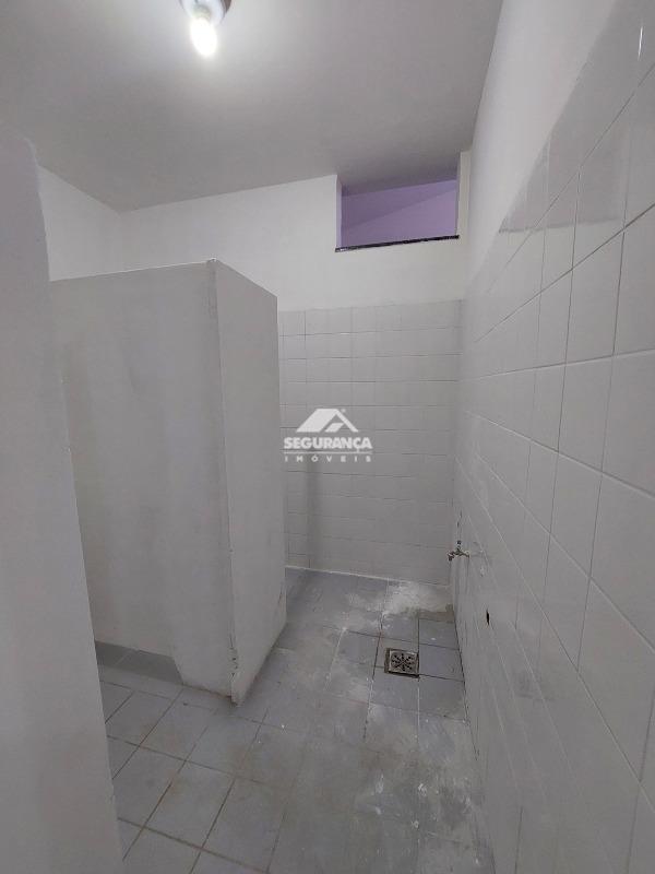 Loja para aluguel no Centro: BANHEIRO MASCULINO