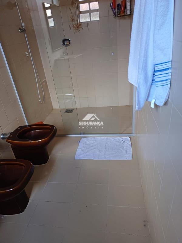 Casa à venda no Centro: