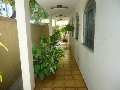 Casa à venda no Centro: 