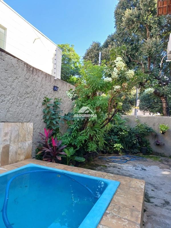 Casa à venda no Centro: 