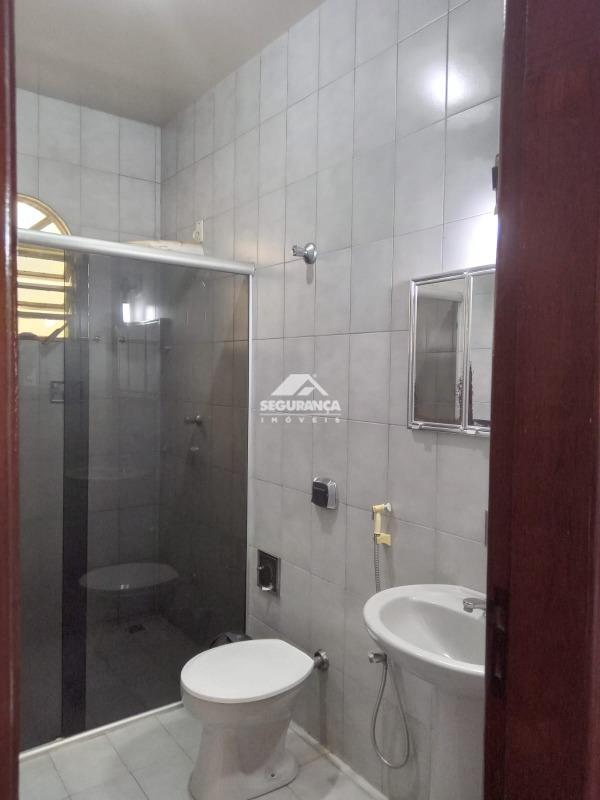 Casa à venda no JK I: 