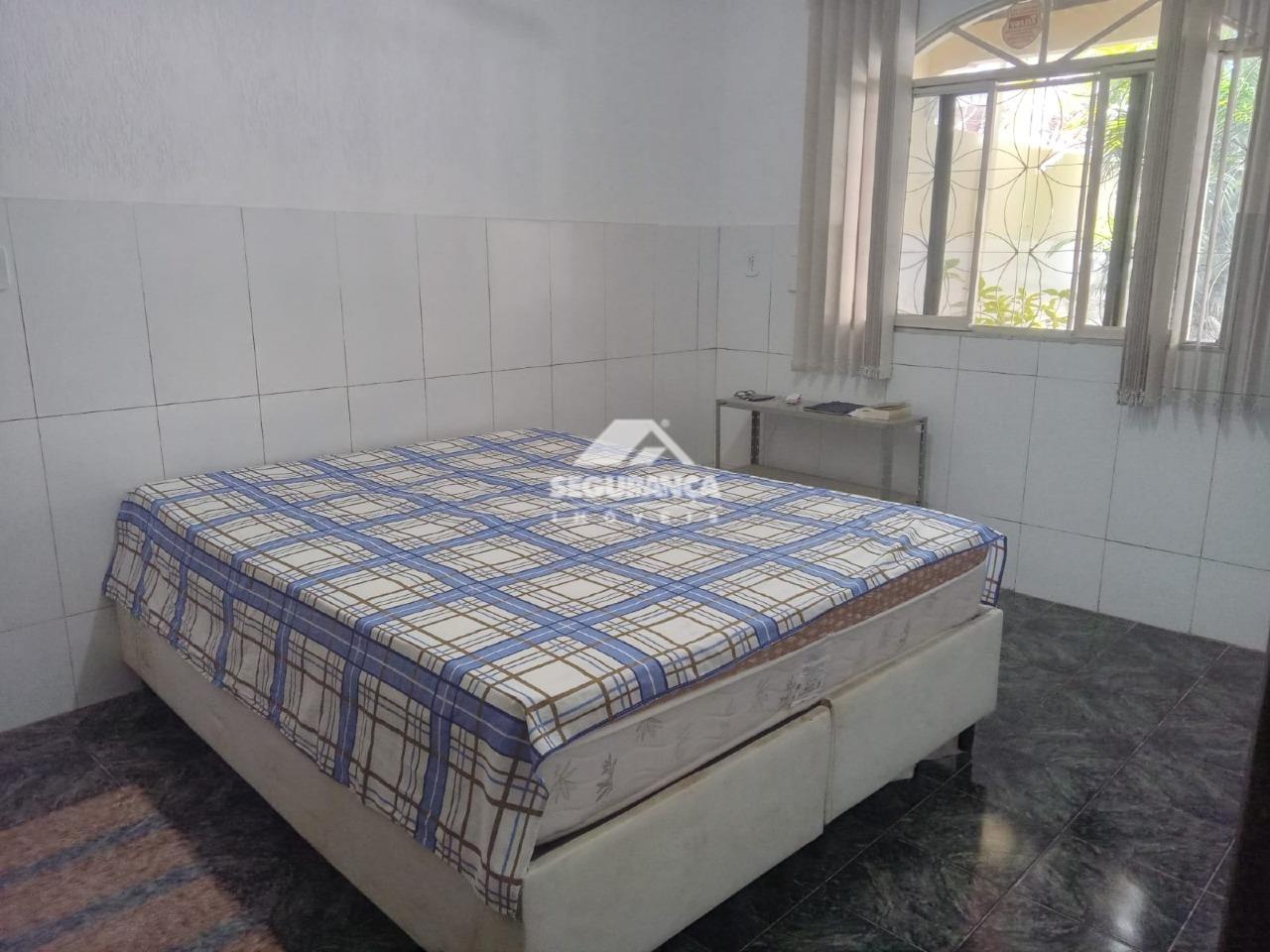 Casa à venda no JK I: 