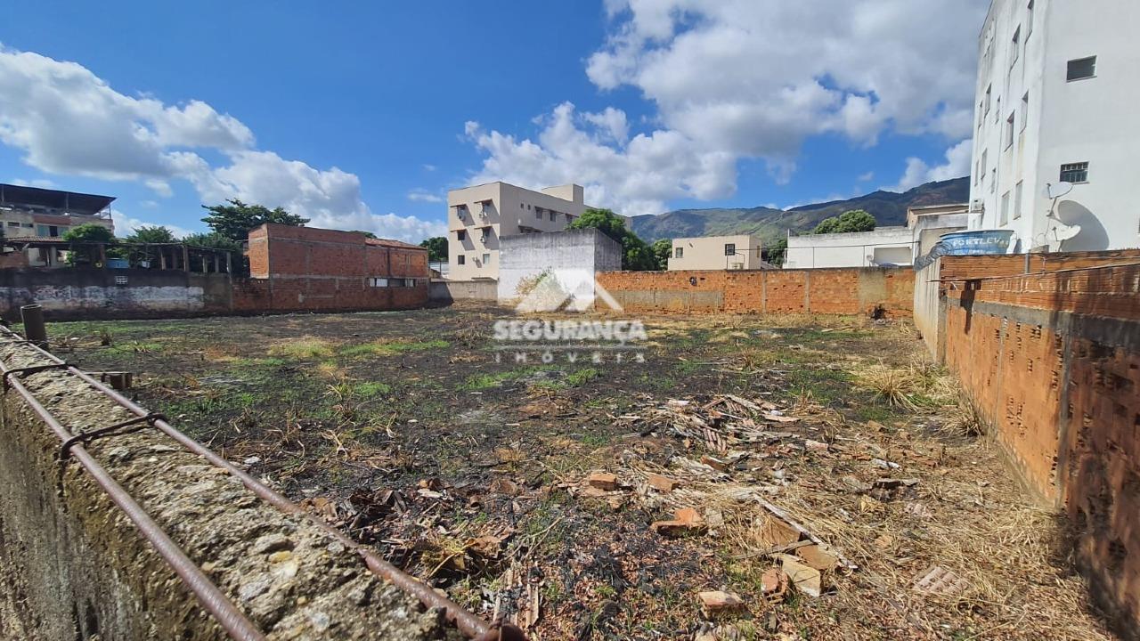 Lote à venda no São Pedro: 