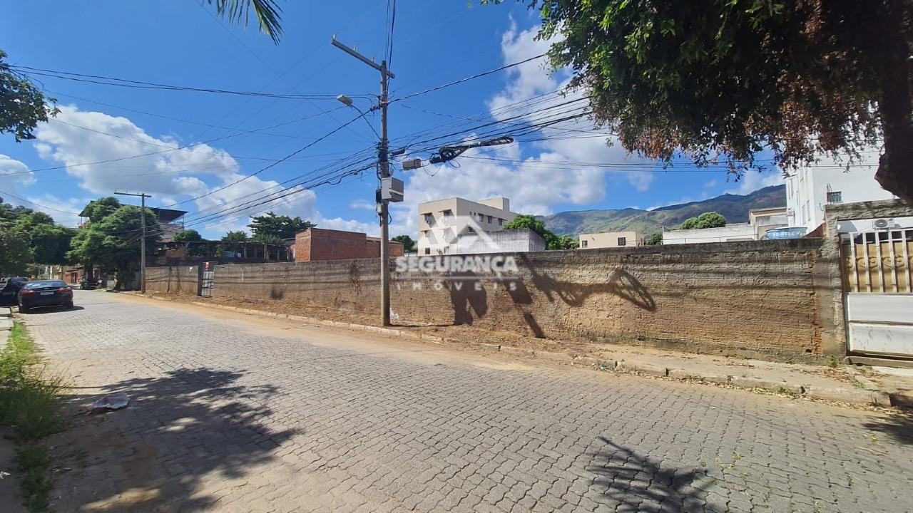 Lote à venda no São Pedro: 