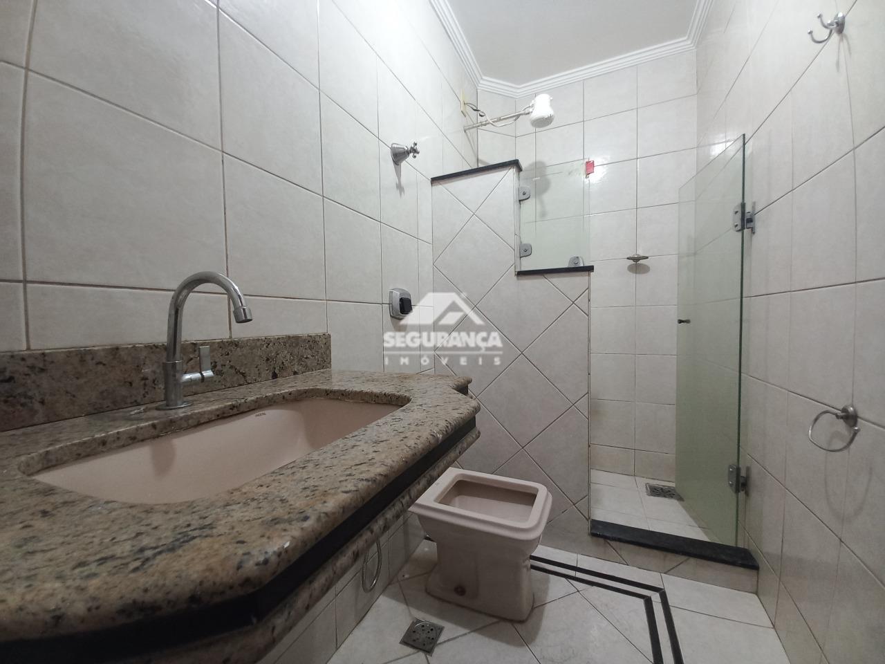 Casa para aluguel no Lourdes: BANHEIRO SOCIAL 02