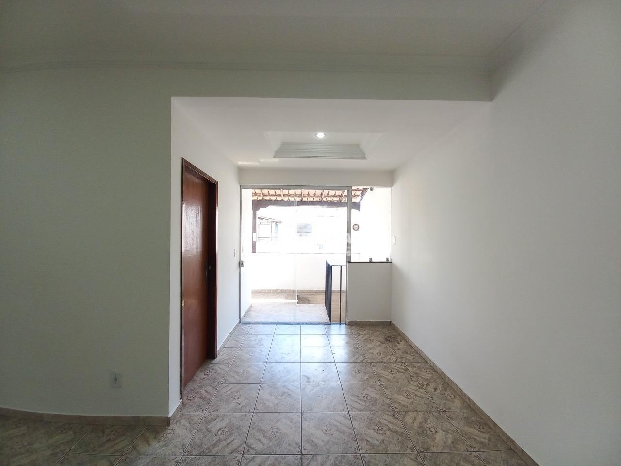 Casa para aluguel no Lourdes: SALA