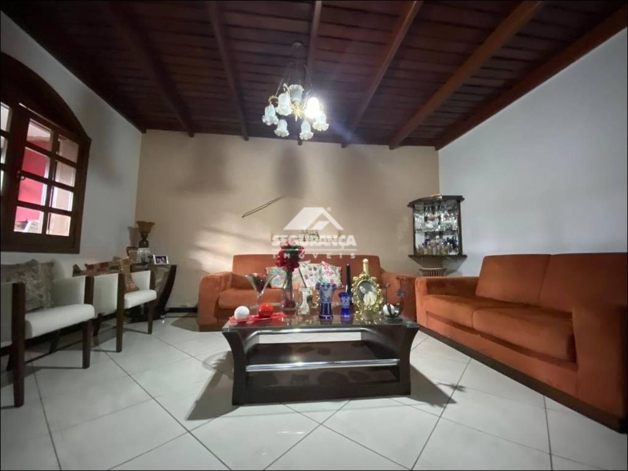 Casa à venda no GRA DUQUESA: 