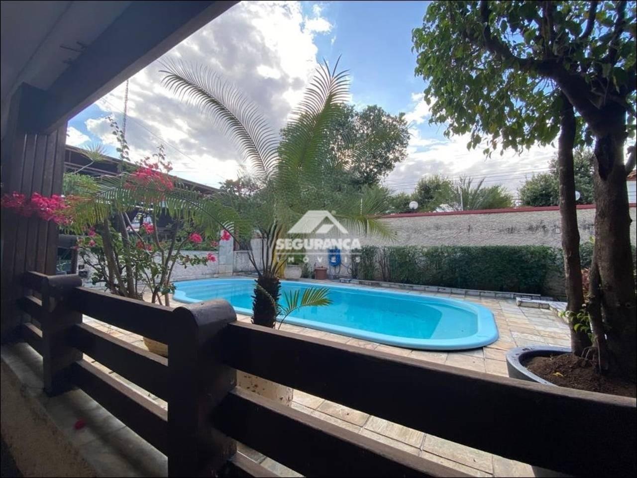 Casa à venda no GRA DUQUESA: 