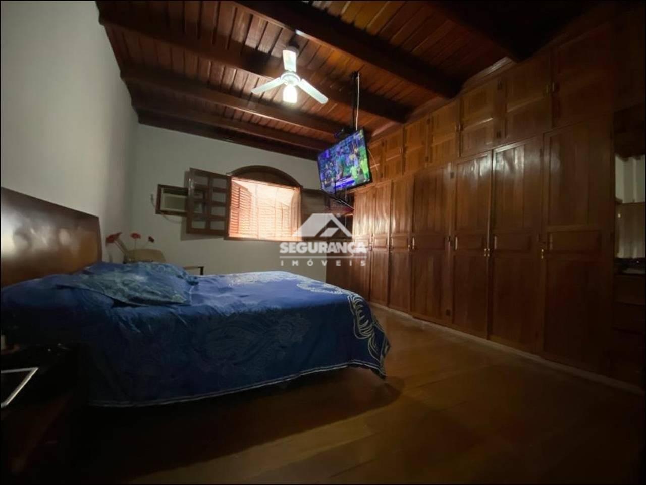 Casa à venda no GRA DUQUESA: 