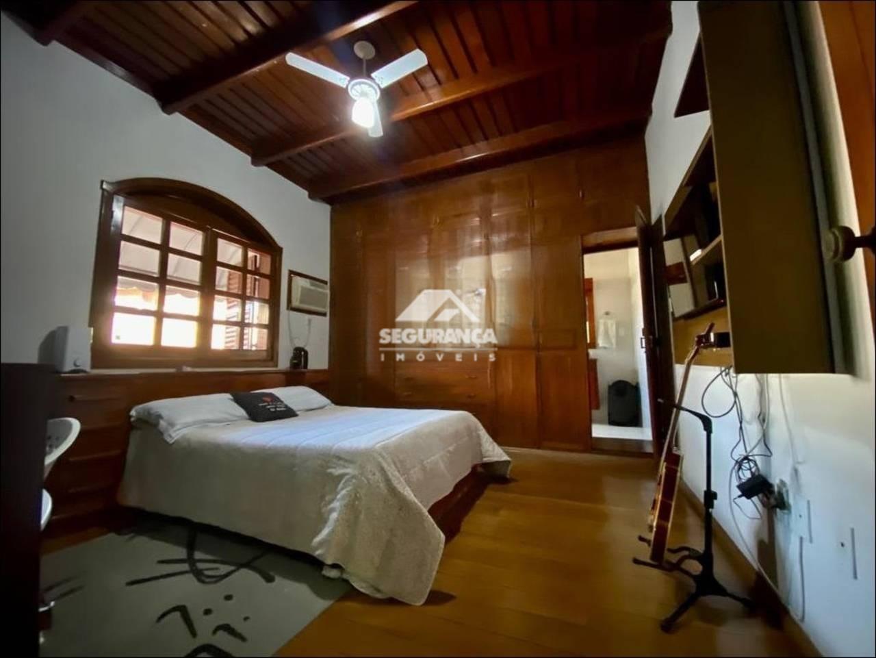 Casa à venda no GRA DUQUESA: 