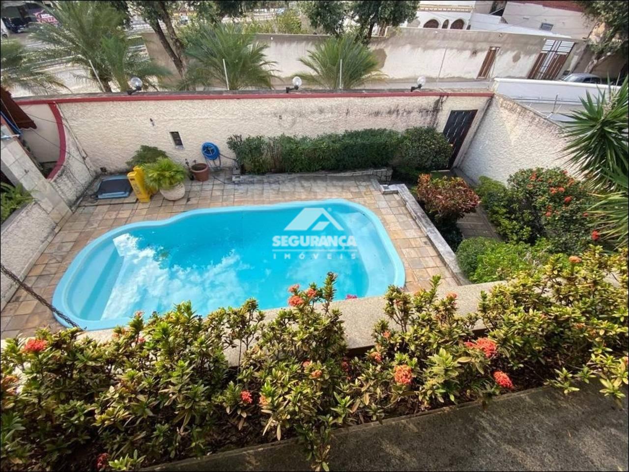 Casa à venda no GRA DUQUESA: 