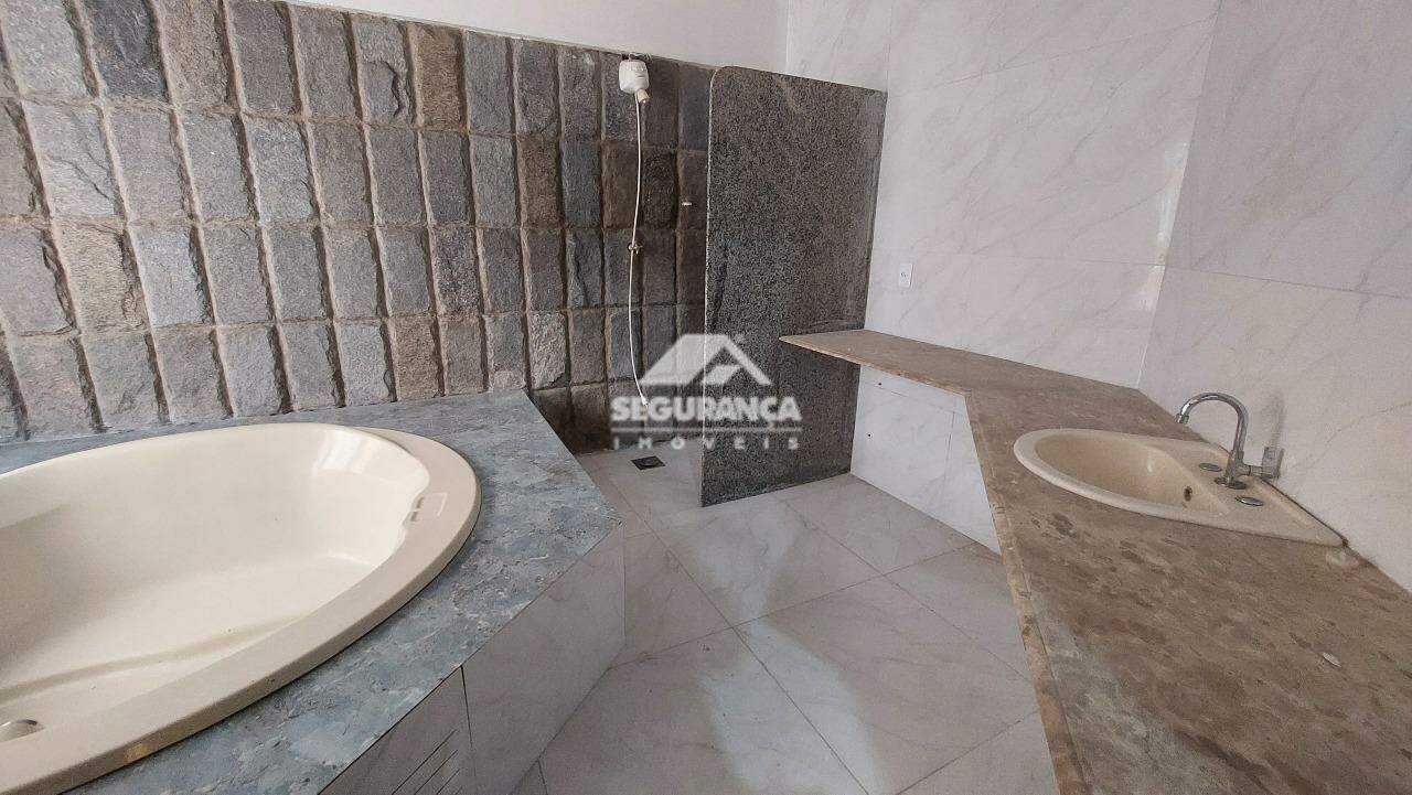 Casa para aluguel no Esplanada: BANHEIRO SUÍTE (4)