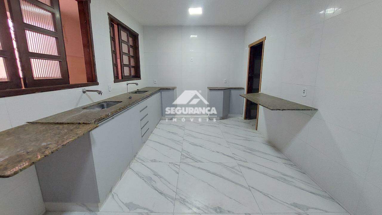 Casa para aluguel no Esplanada: COZINHA