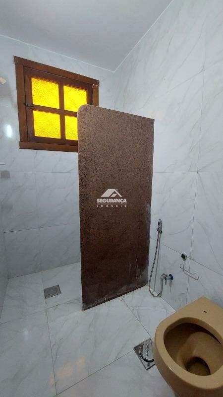 Casa para aluguel no Esplanada: BANHEIRO SUÍTE (2)