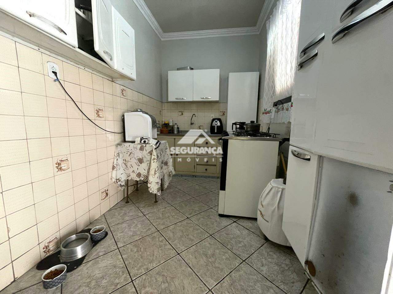 Casa à venda no Lourdes: 