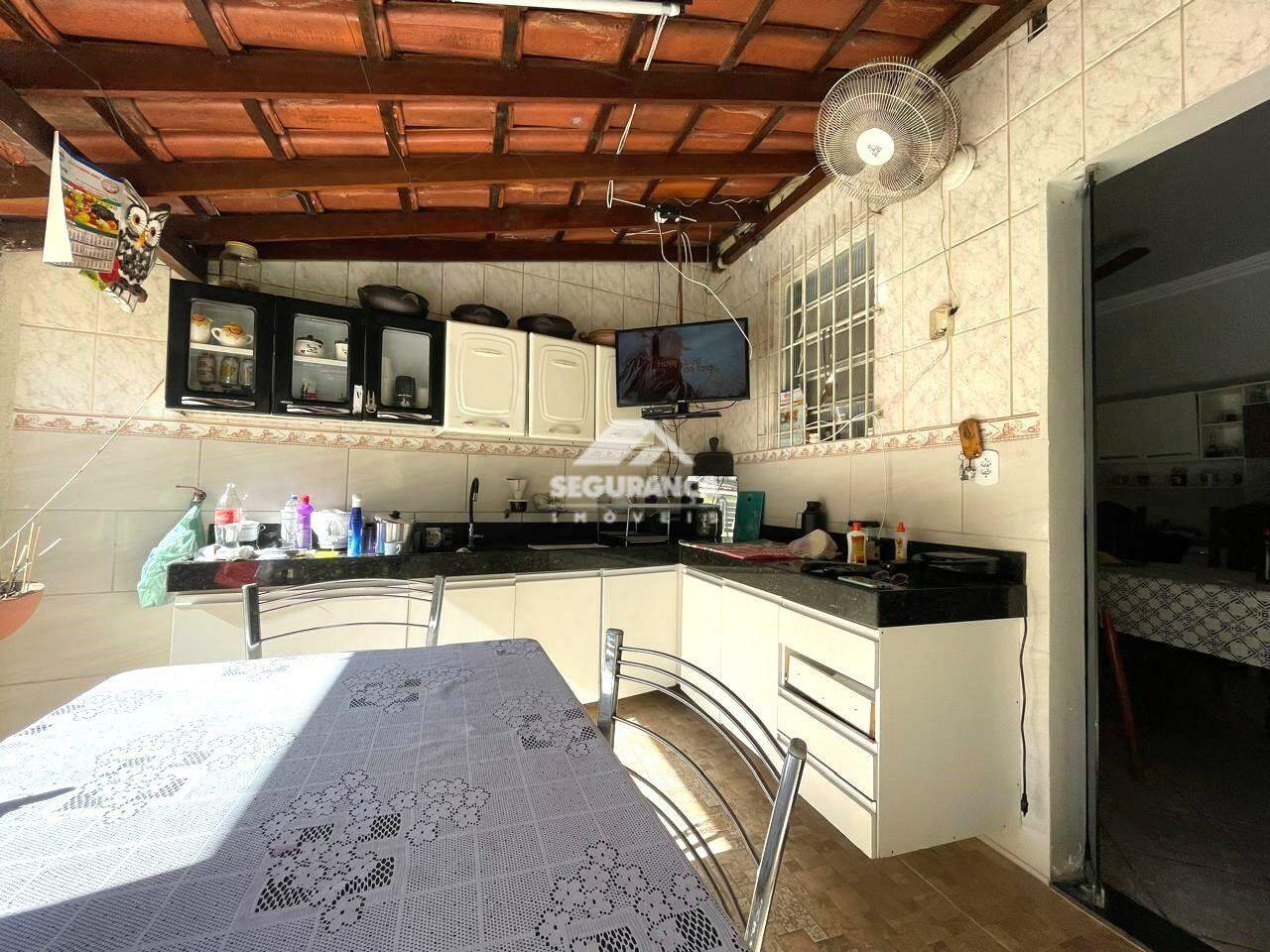 Casa à venda no Lourdes: 