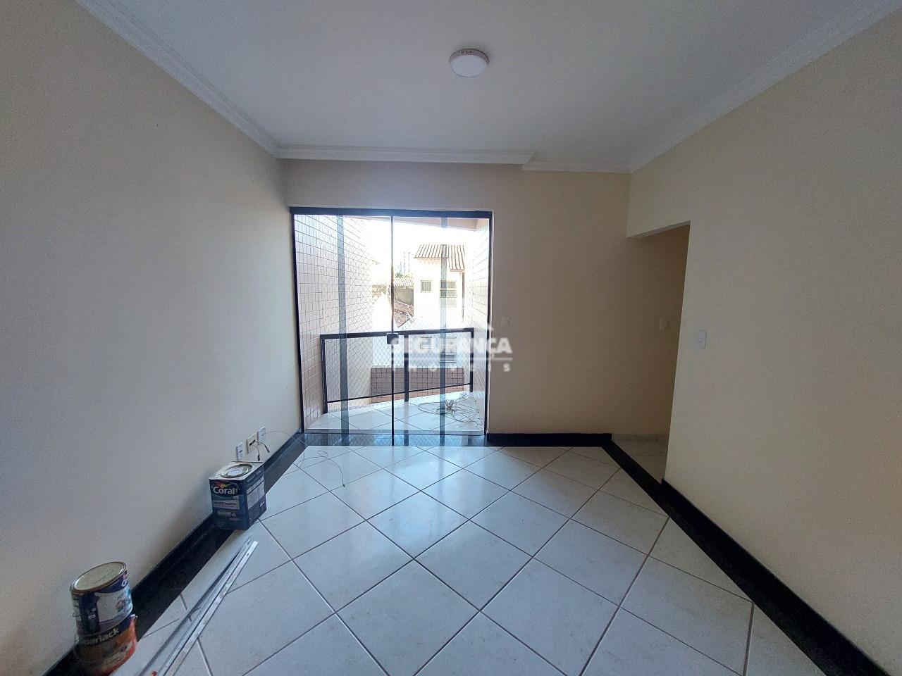 Apartamento para aluguel no Centro: COPA