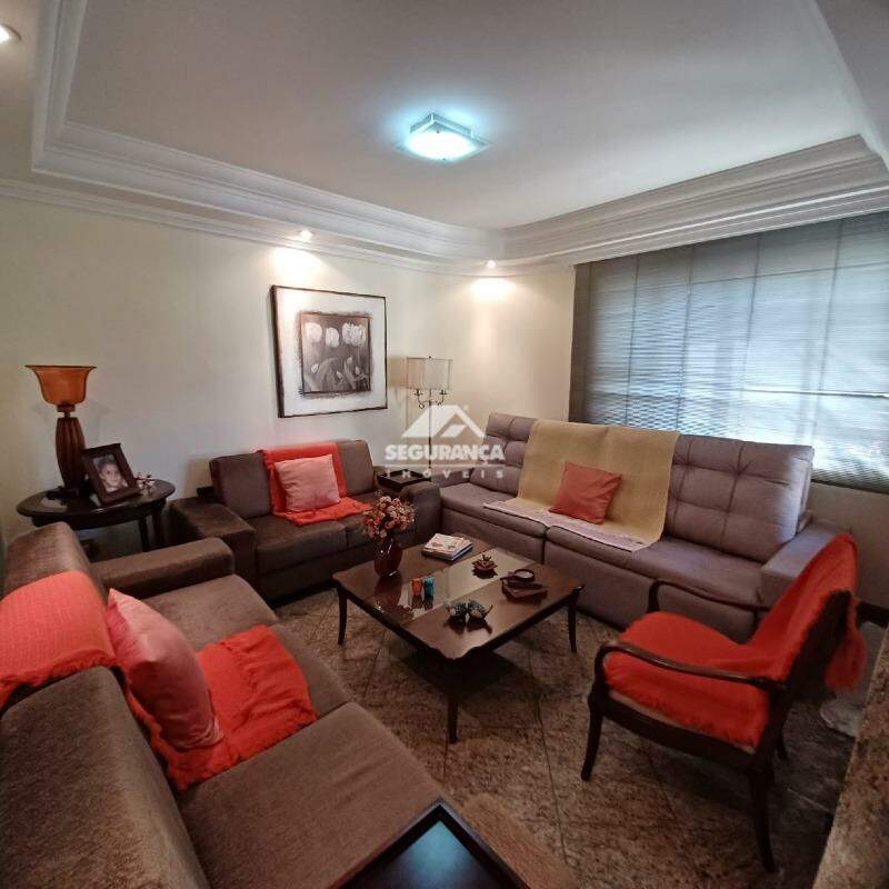 Casa à venda no GRA DUQUESA: