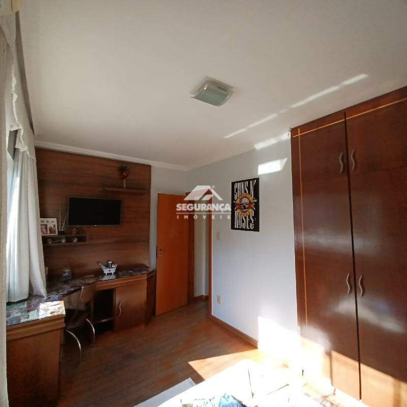 Casa à venda no GRA DUQUESA: