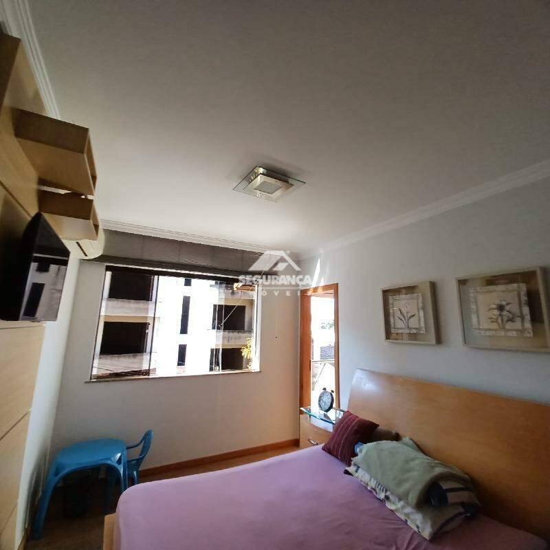 Casa à venda no GRA DUQUESA: 