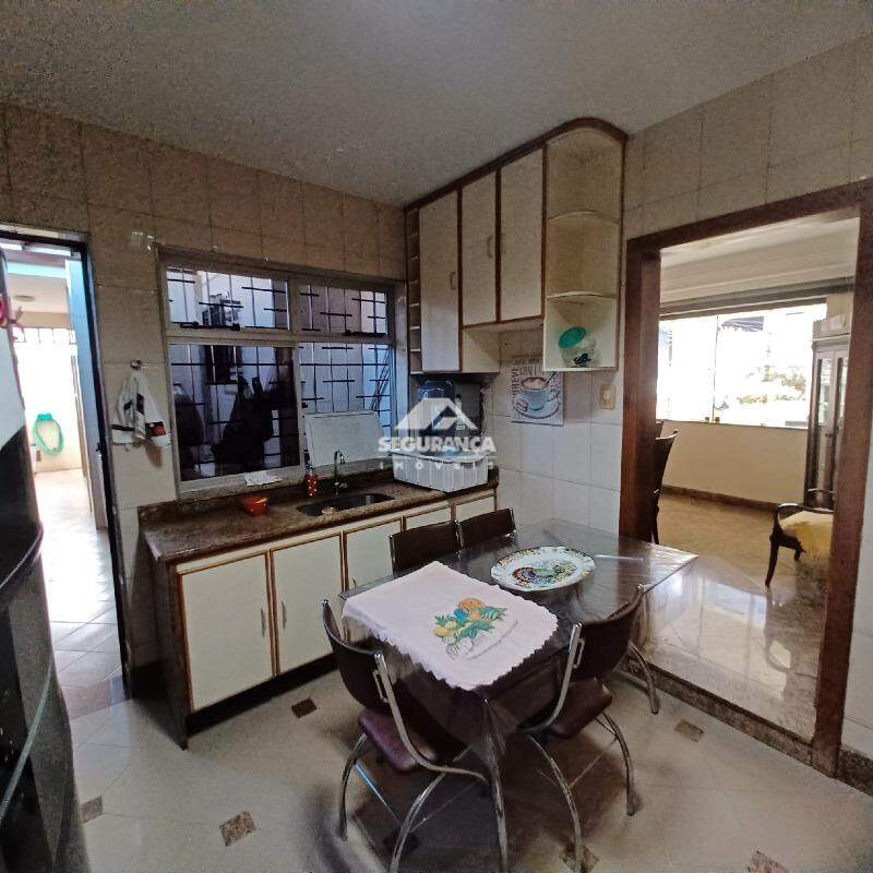 Casa à venda no GRA DUQUESA: