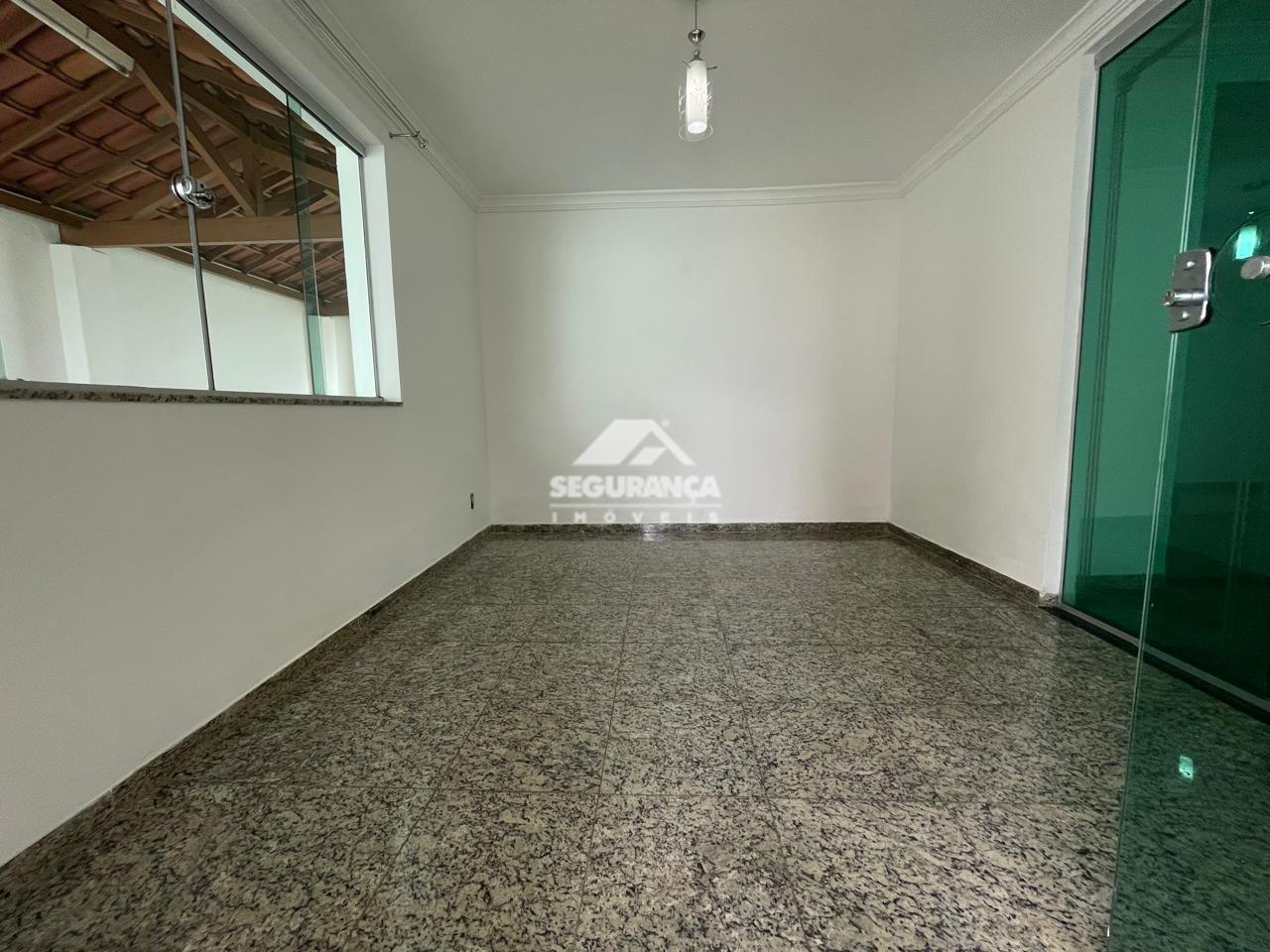 Casa à venda no GRA DUQUESA: 