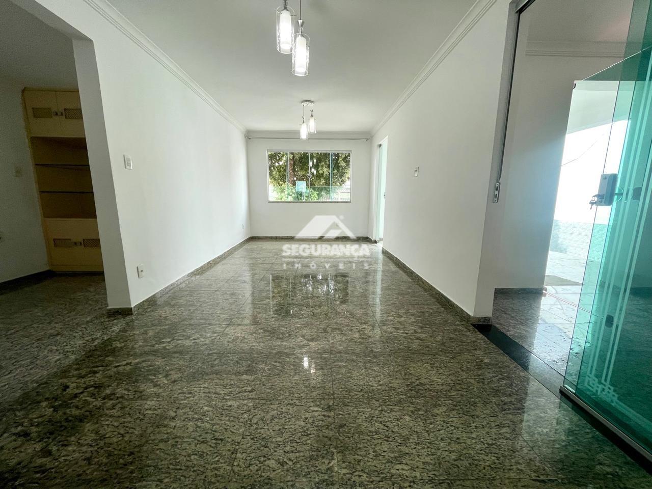 Casa à venda no GRA DUQUESA: 