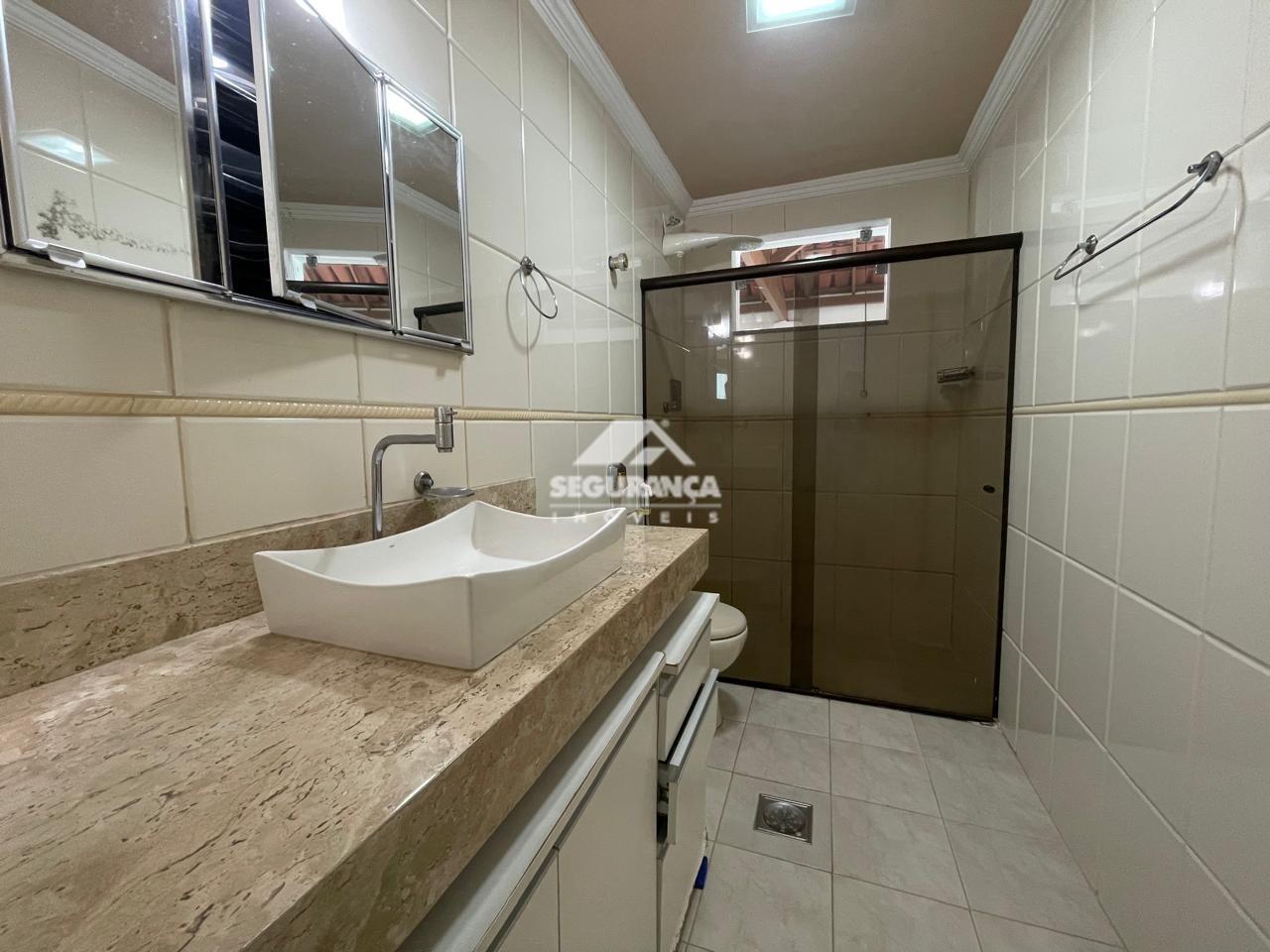 Casa à venda no GRA DUQUESA: 