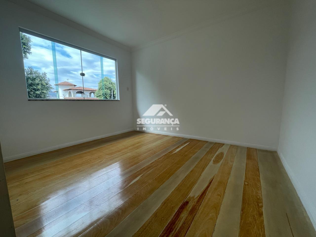 Casa à venda no GRA DUQUESA: 