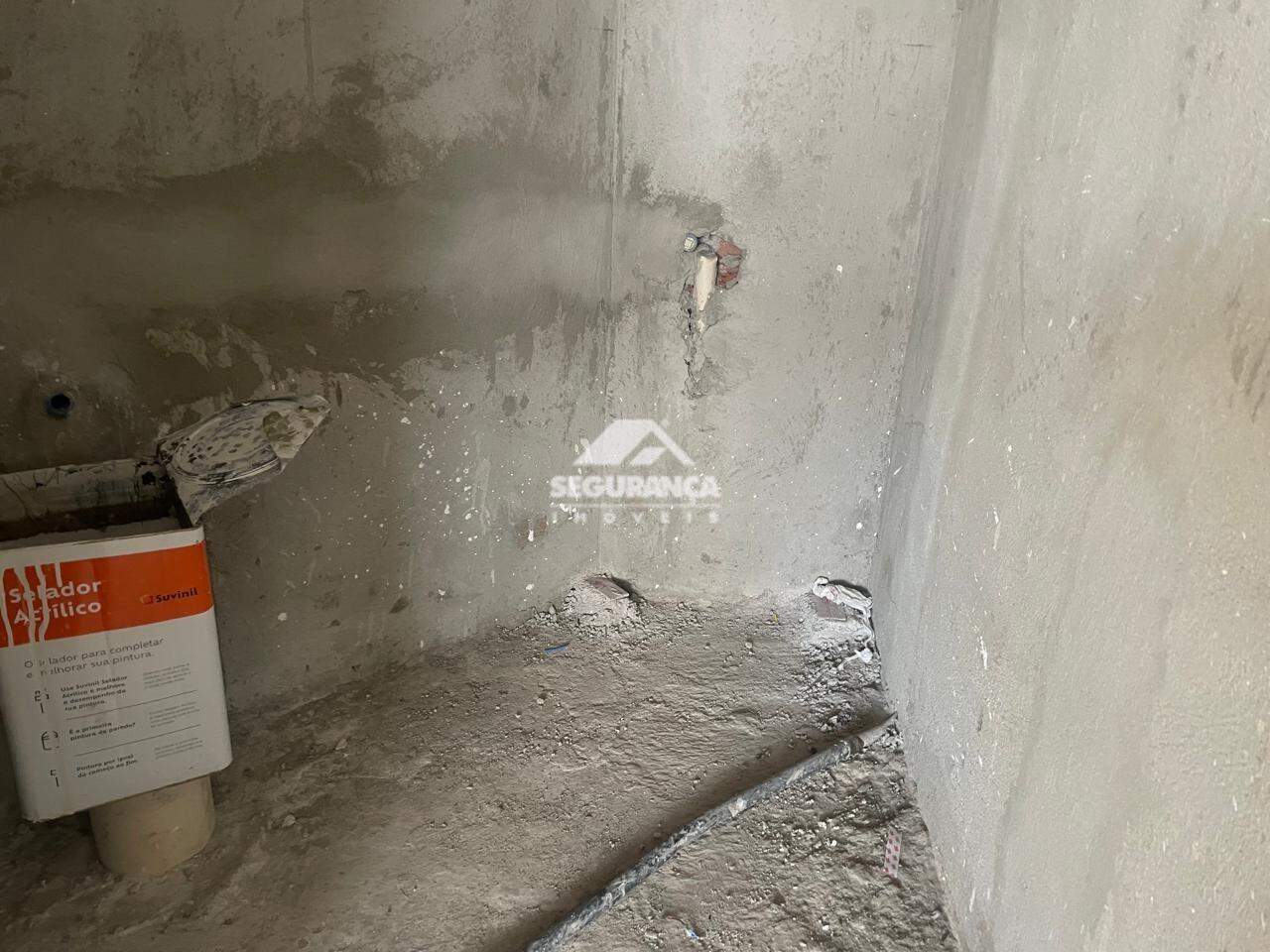 Sala à venda no Centro: 