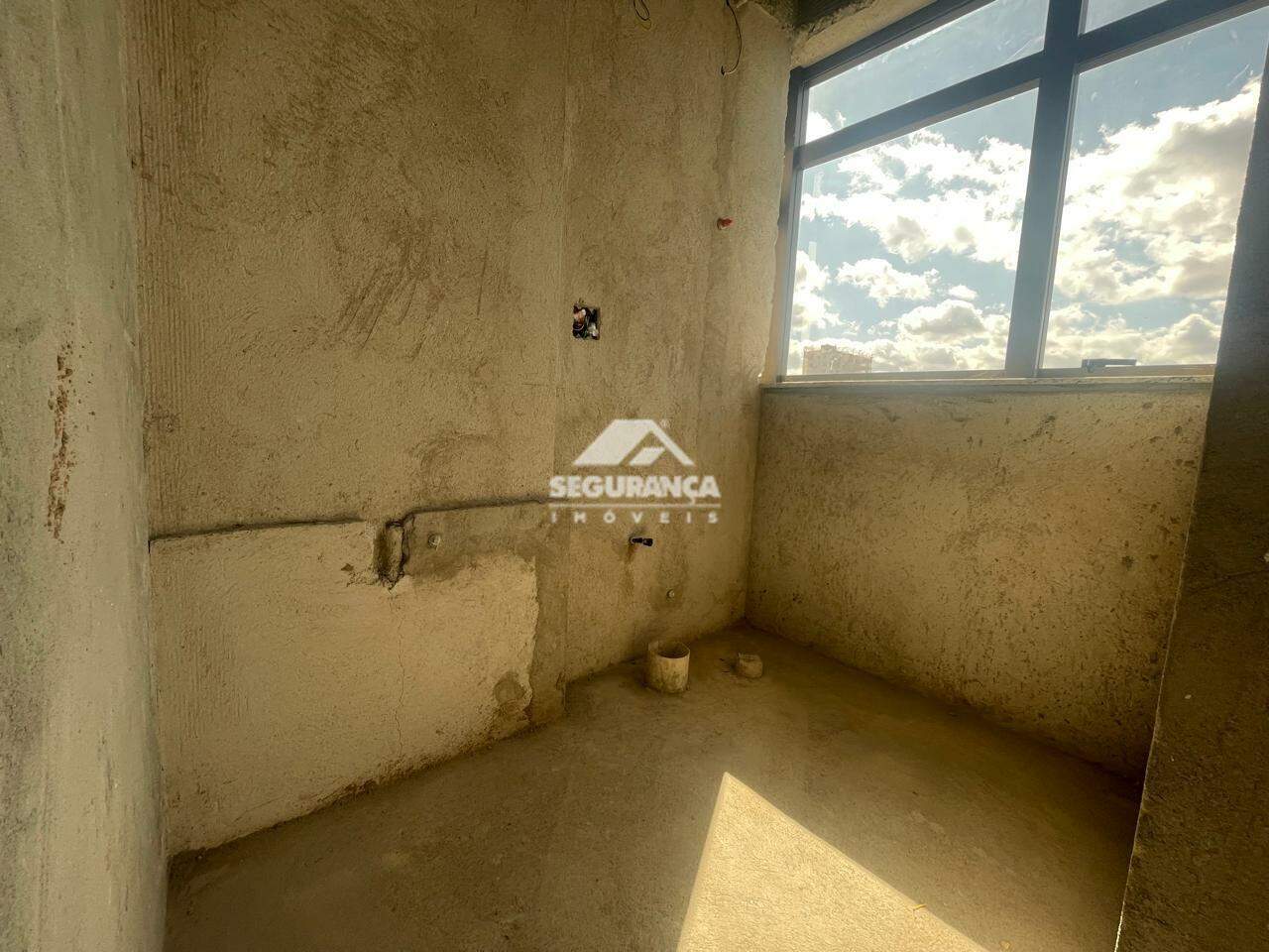 Sala à venda no Centro: 