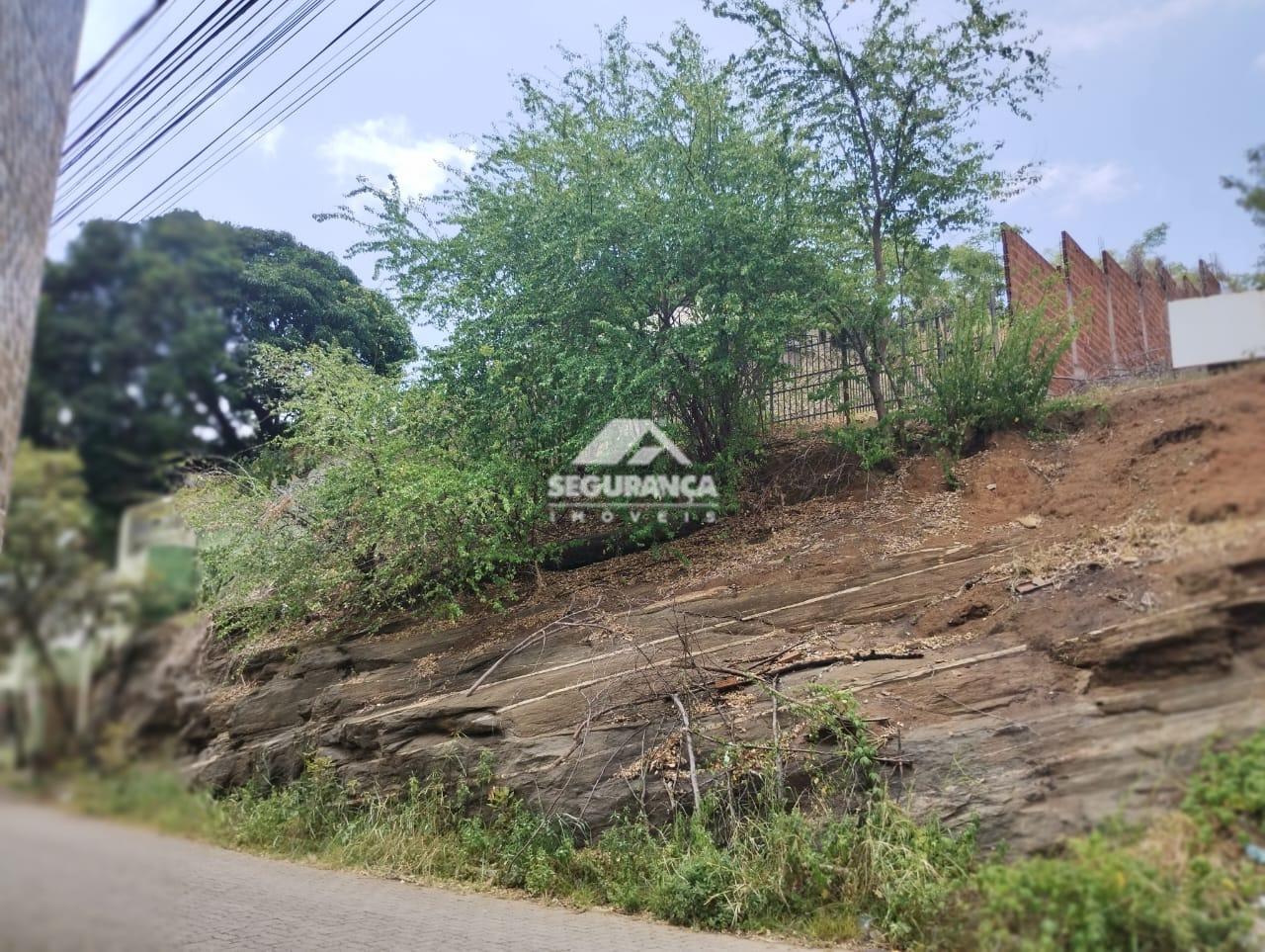 Lote à venda no GRA DUQUESA: 