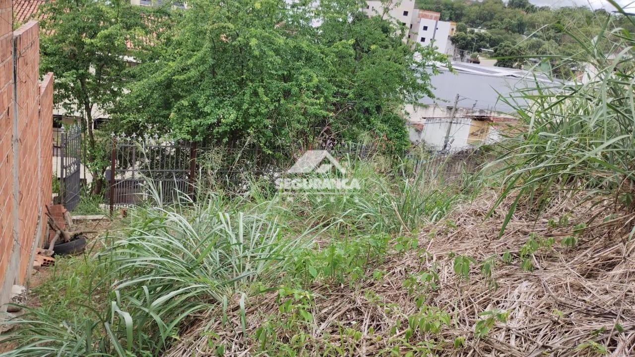 Lote à venda no GRA DUQUESA: 