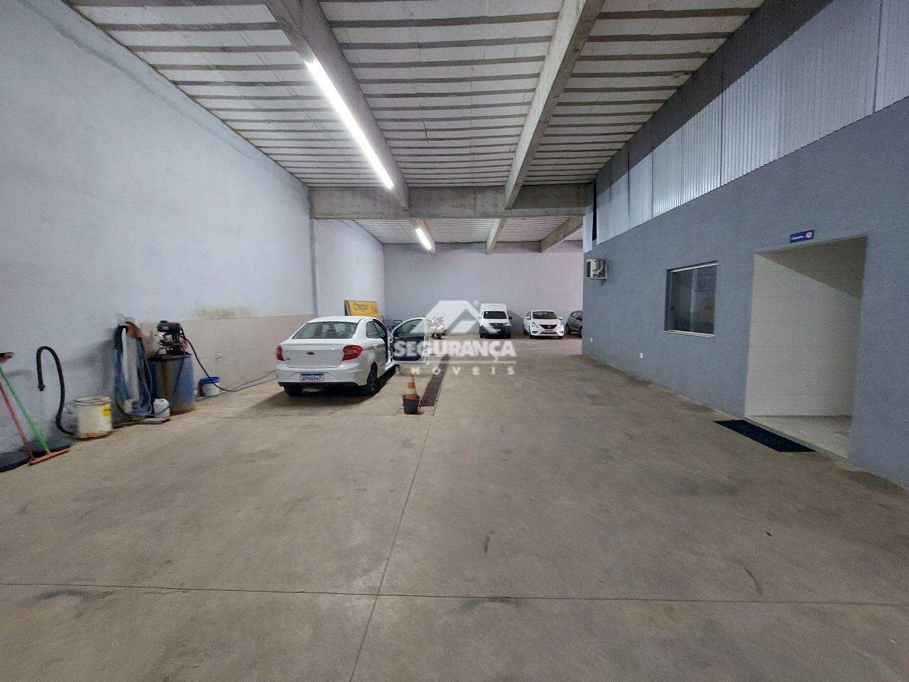 Galpão para aluguel no SANTA TEREZINHA: GALPÃO