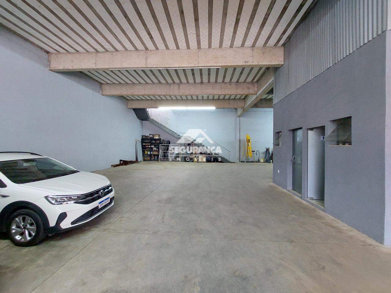 Galpão para aluguel no SANTA TEREZINHA: GALPÃO