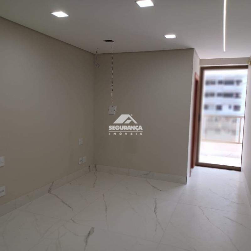 Apartamento à venda no Esplanada: