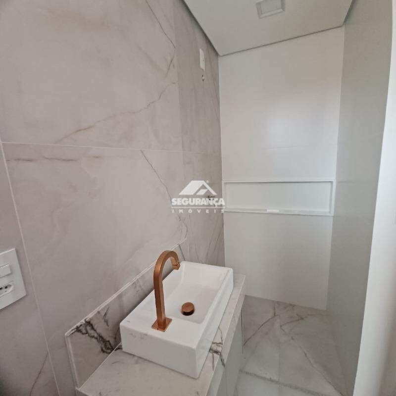 Apartamento à venda no Esplanada: