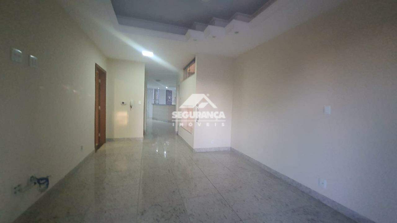 Casa à venda no Centro: