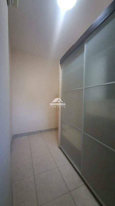 Casa à venda no Centro: