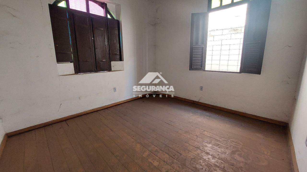 Casa comercial para aluguel no Centro: QUARTO (3)