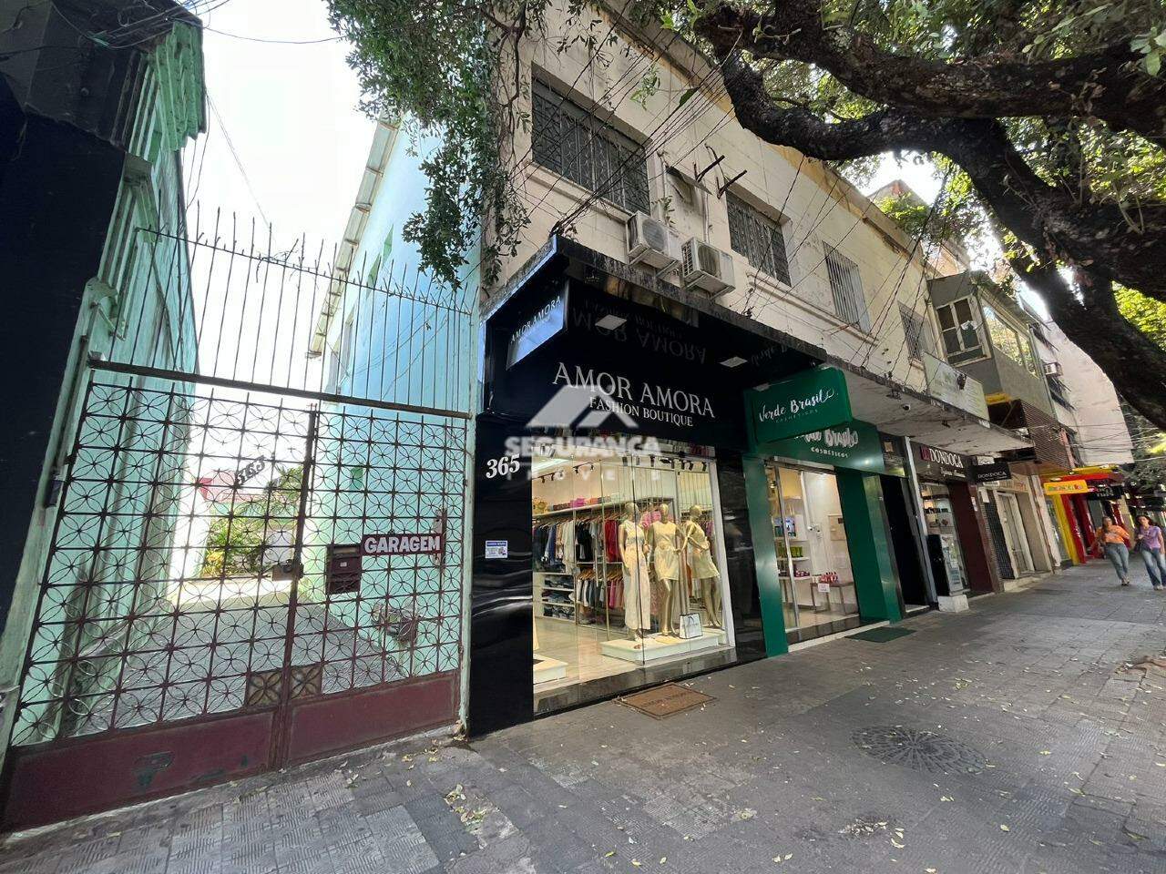 Imóvel Comercial à venda no Centro: LOJAS