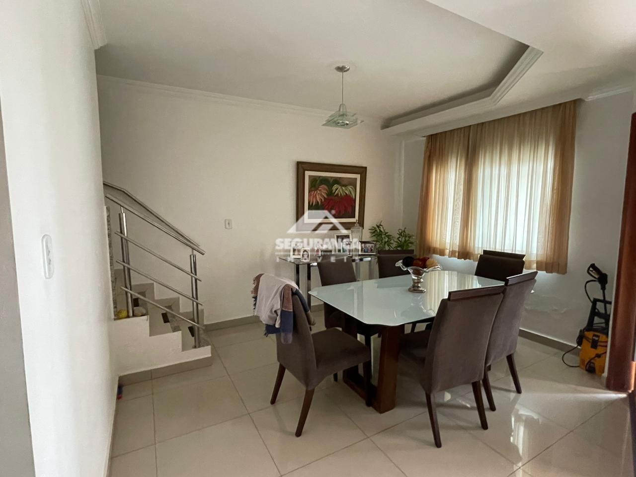 Casa à venda no LAGOA SANTA: 