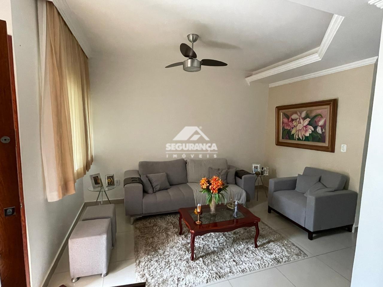 Casa à venda no LAGOA SANTA: 