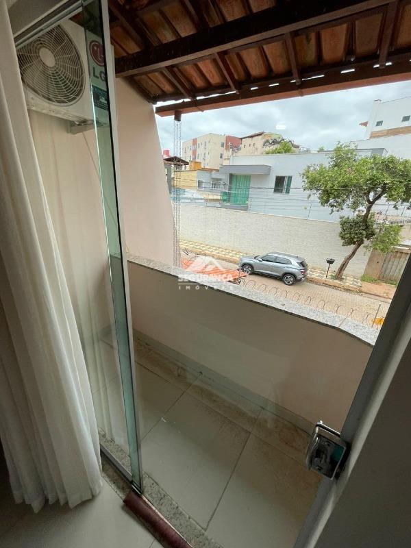 Casa à venda no LAGOA SANTA: 