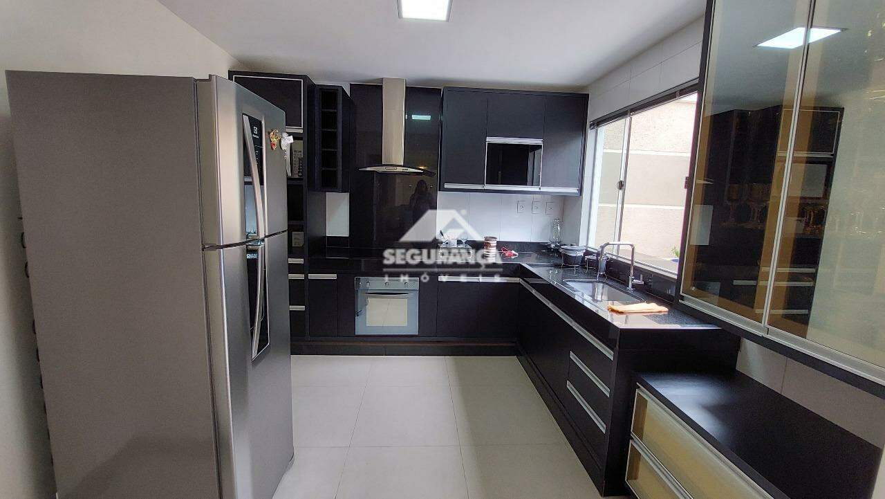 Casa à venda no Ilha dos Araújos: COZINHA