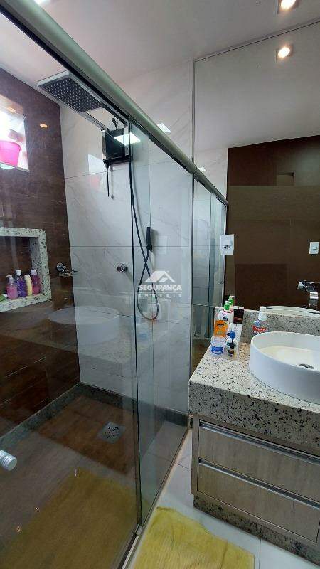 Casa à venda no Ilha dos Araújos: BANHEIRO SUITE (2)