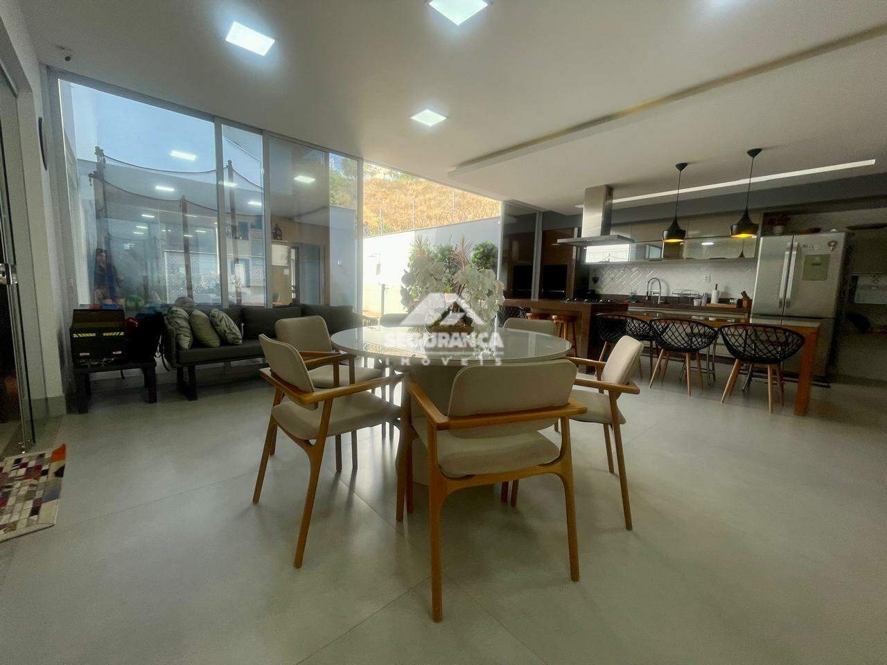 Casa à venda no LAGOA SANTA: