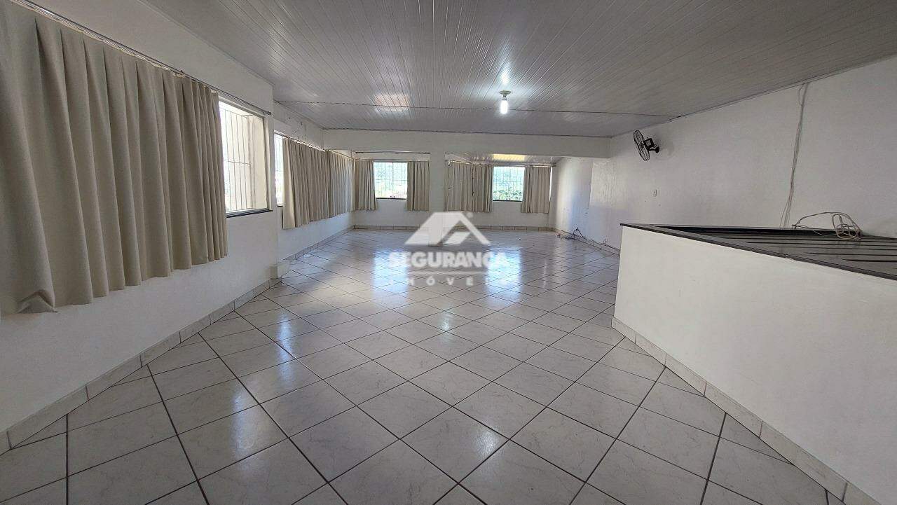 Casa para aluguel no Centro: TERRAÇO